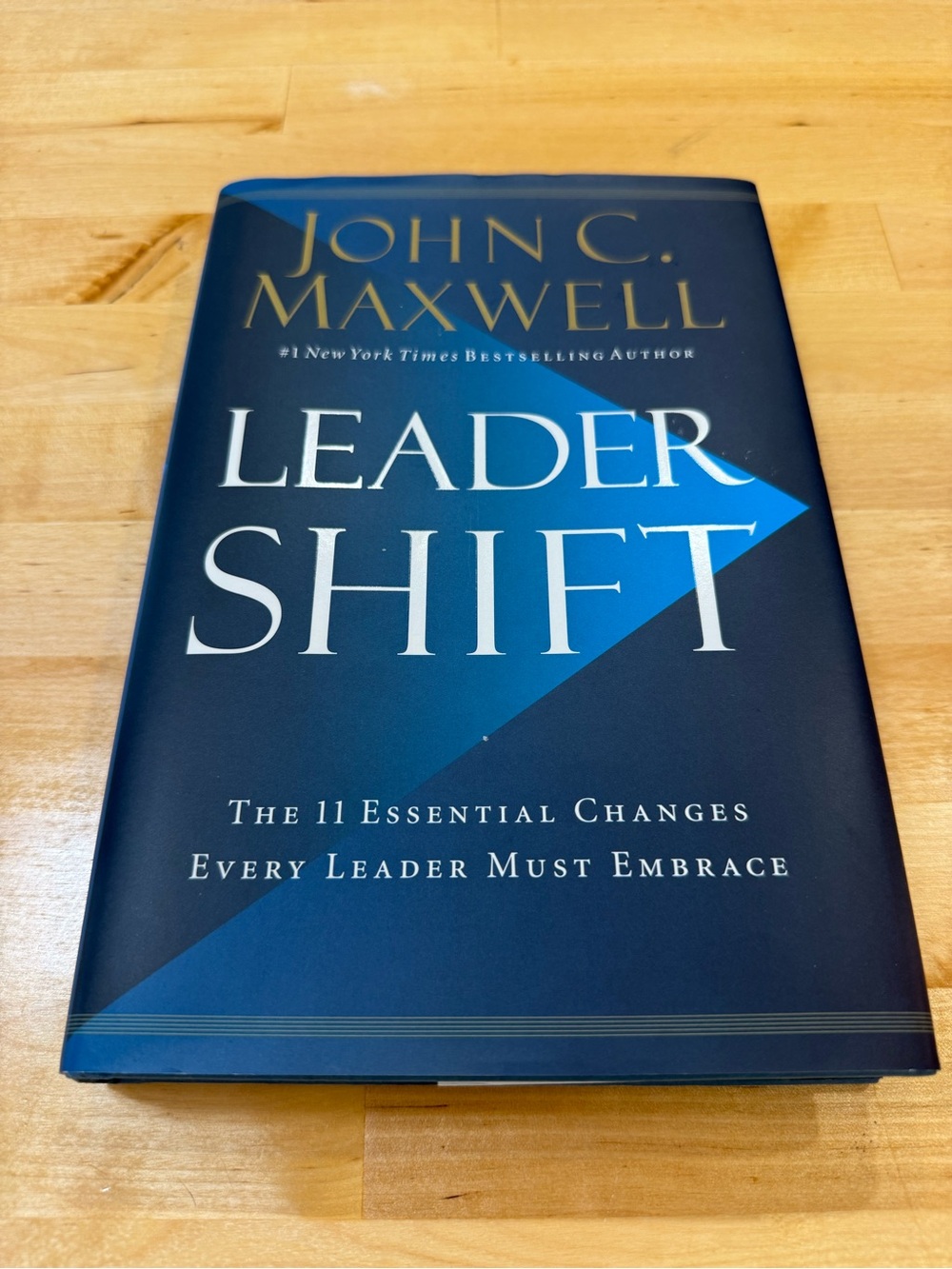 John C. Maxwell Leadershift Hardcover Leadership Business Book 2019
